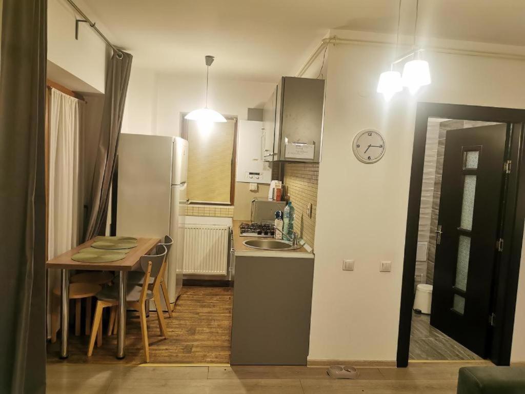 דירות Apartament Aosta Central סינאיה מראה חיצוני תמונה